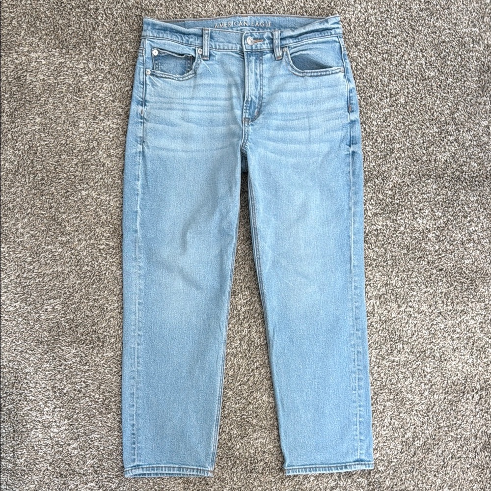 AE High-Rise Straight Jean